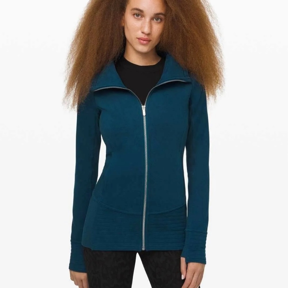 Lululemon Radiant Jacket II - Night Diver
